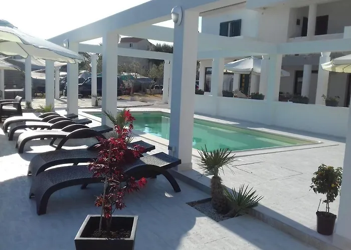 Raffaello Гостевой дом 3*