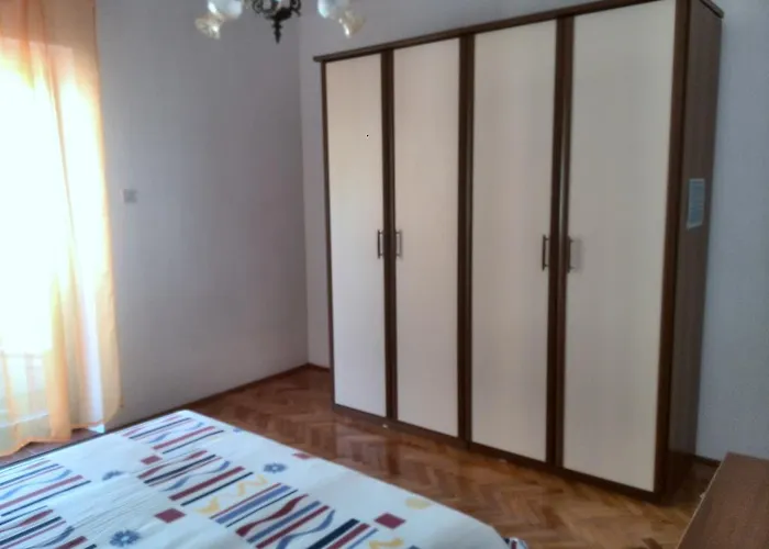 Гостевой дом Raffaello Кампор