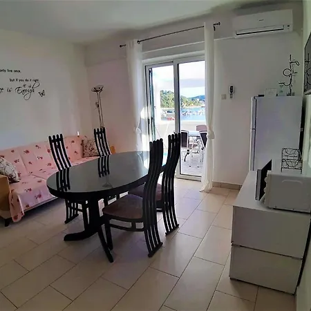 Guest house Raffaello Kampor