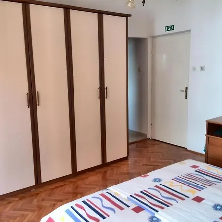 Guest house Raffaello Kampor