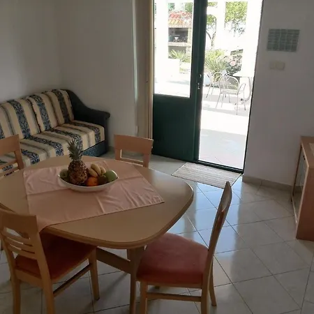 Raffaello Guest house 3*