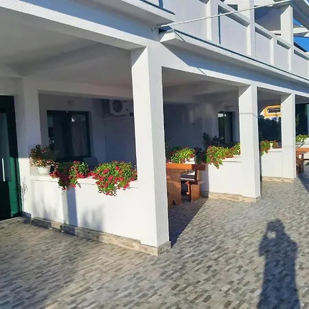 Raffaello Guest house Kampor