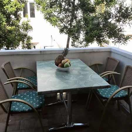 Raffaello בית הארחה Kampor